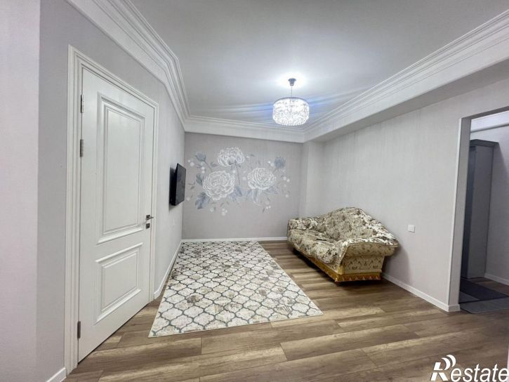 2-комн квартира ул Ленина, 100,  д. 100