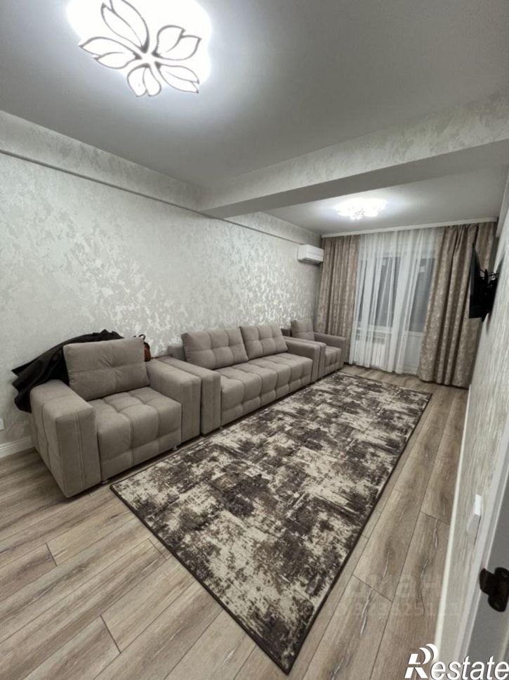 2-комн квартира улица Магомедали Магомеджановa, 15/3,  д. 15/3