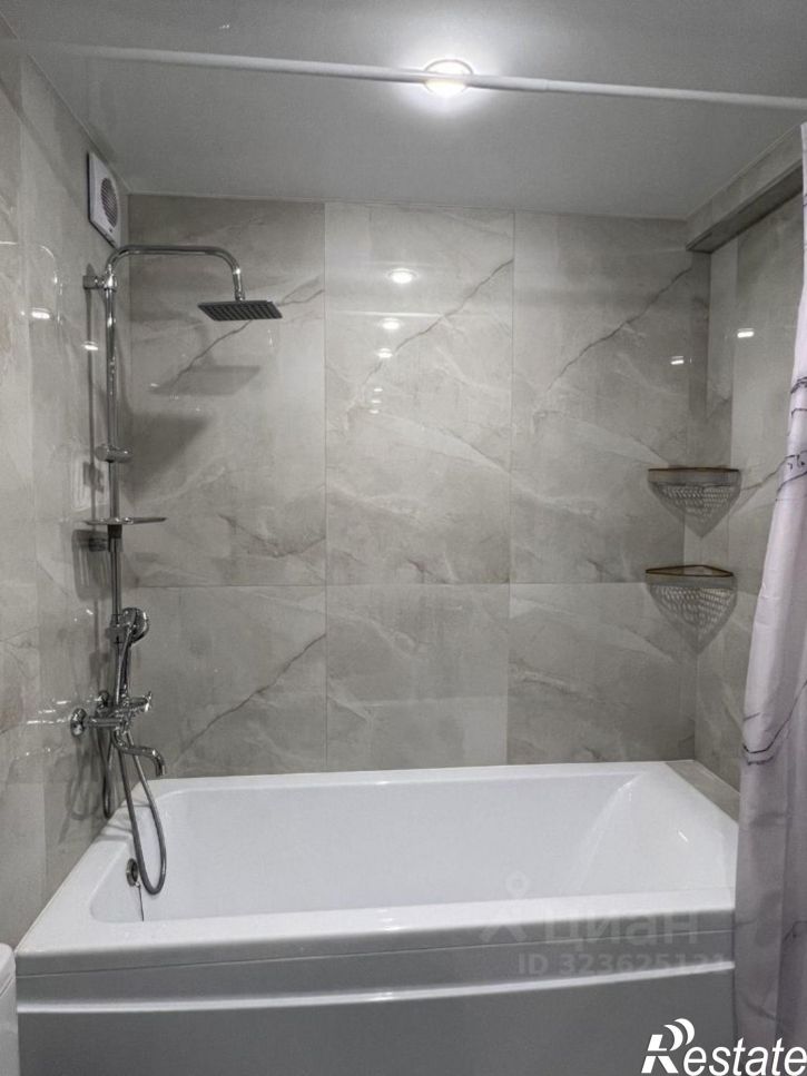 2-комн квартира улица Магомедали Магомеджановa, 15/3,  д. 15/3