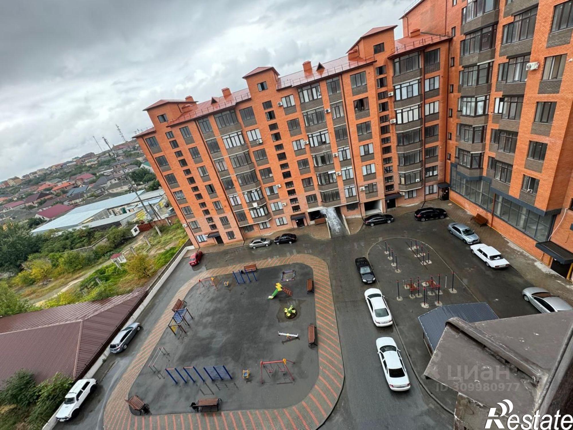 Купить квартиру за 13 000 000 рублей на ул Батырая, 45