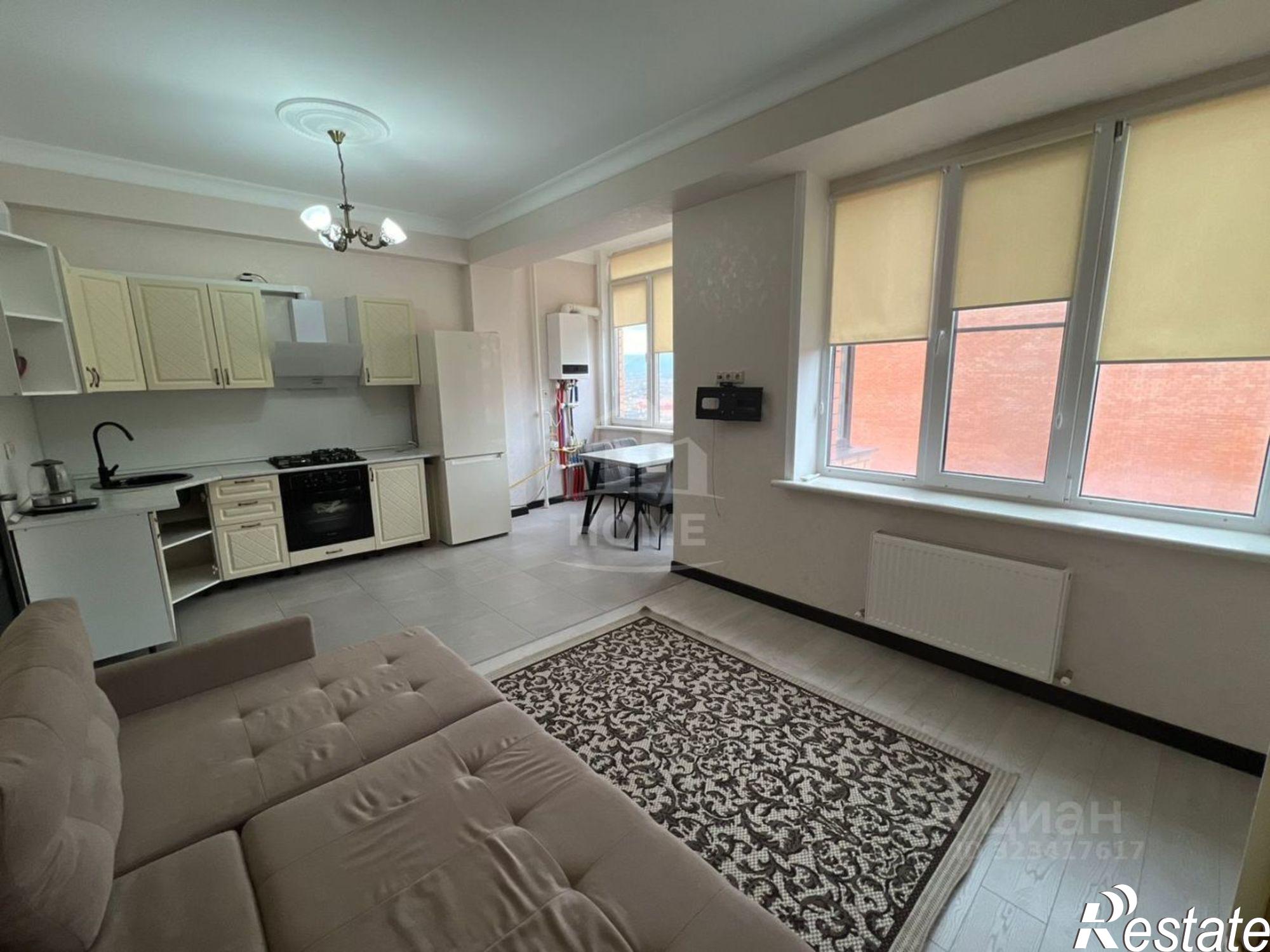 Сдать квартиру за 25 000 рублей на проспект Акулиничева, 33А