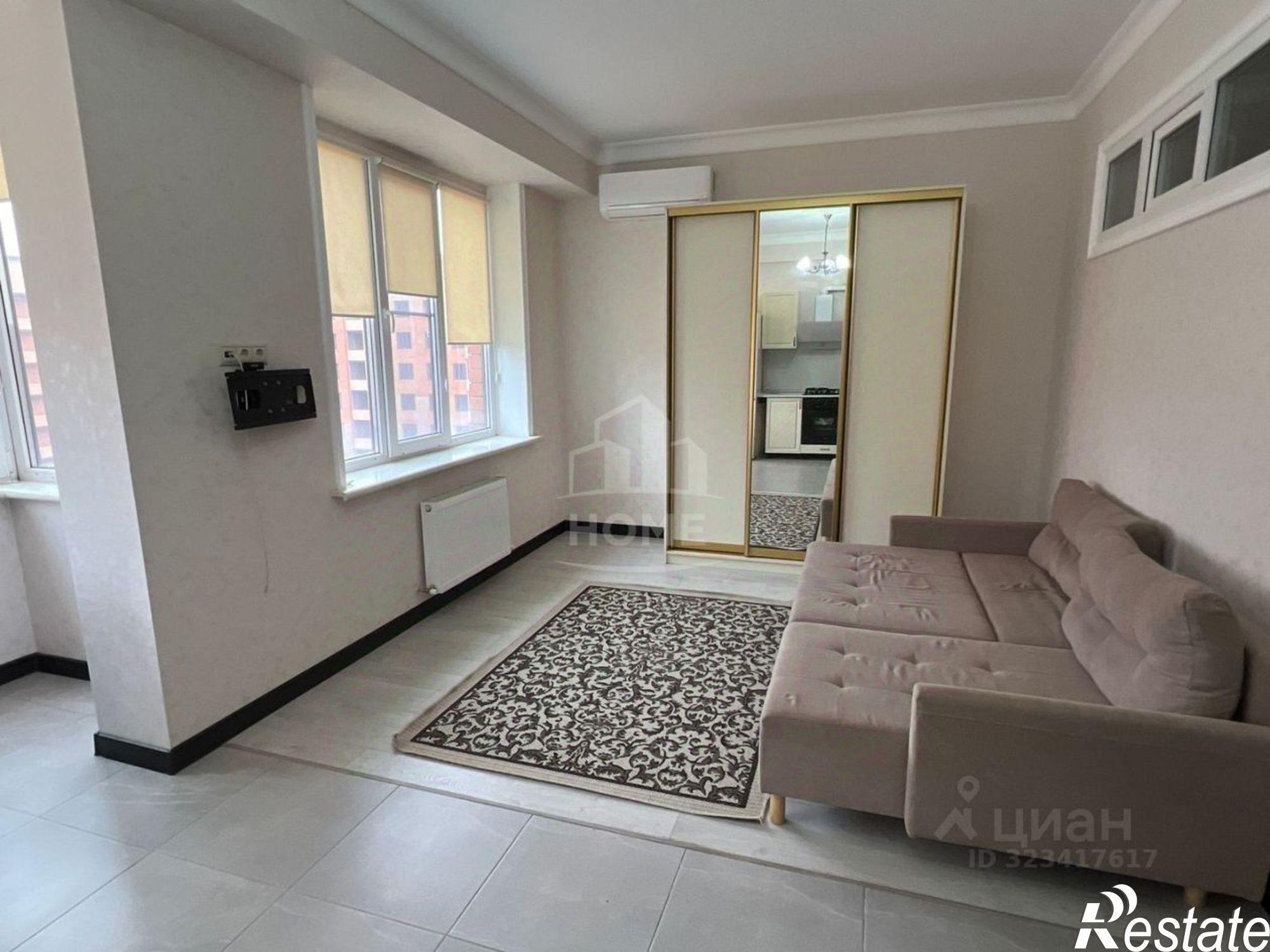 Сдать квартиру за 25 000 рублей на проспект Акулиничева, 33А