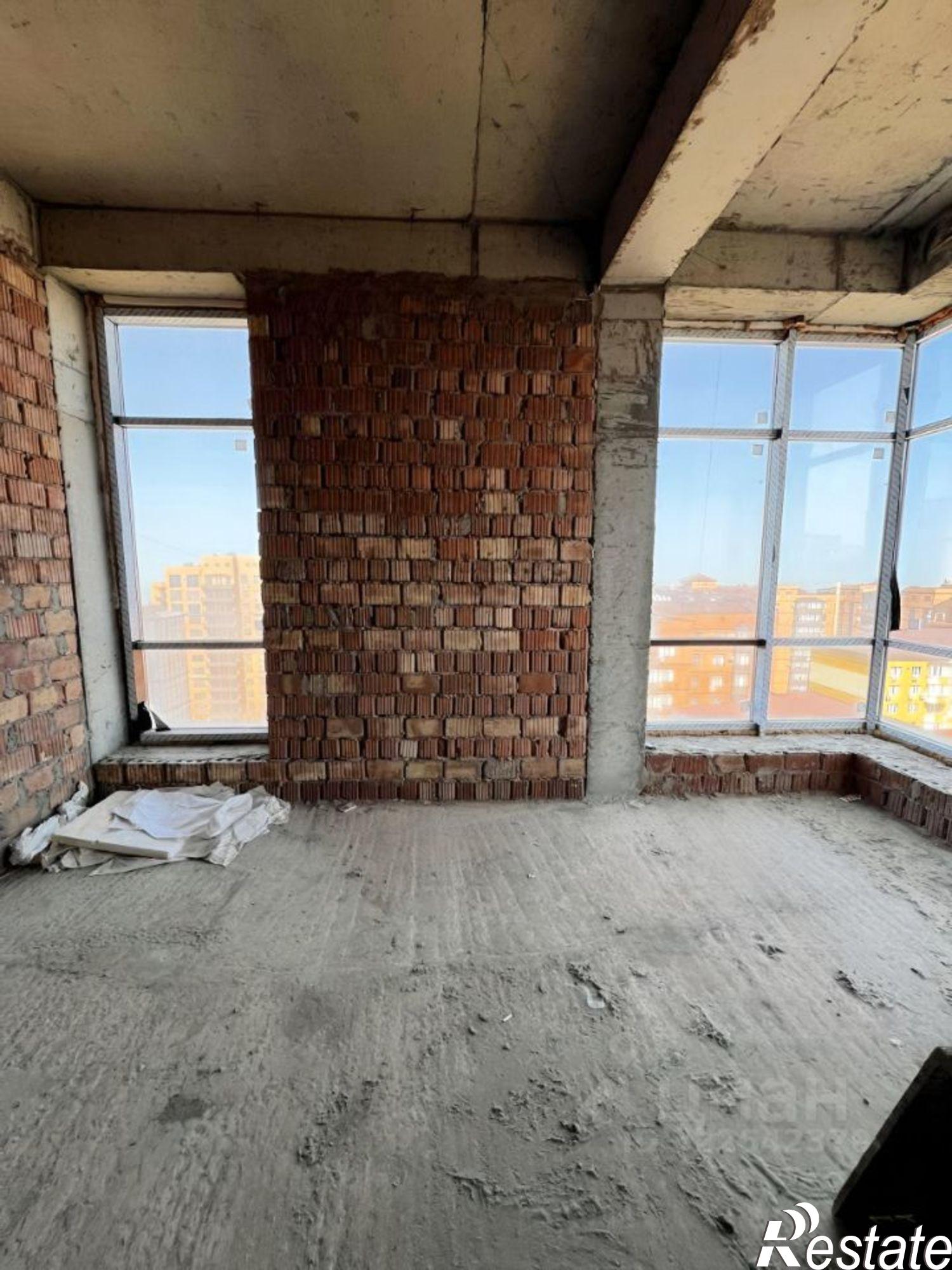 Купить квартиру за 11 500 000 рублей на улица М. Халилова, 48/8