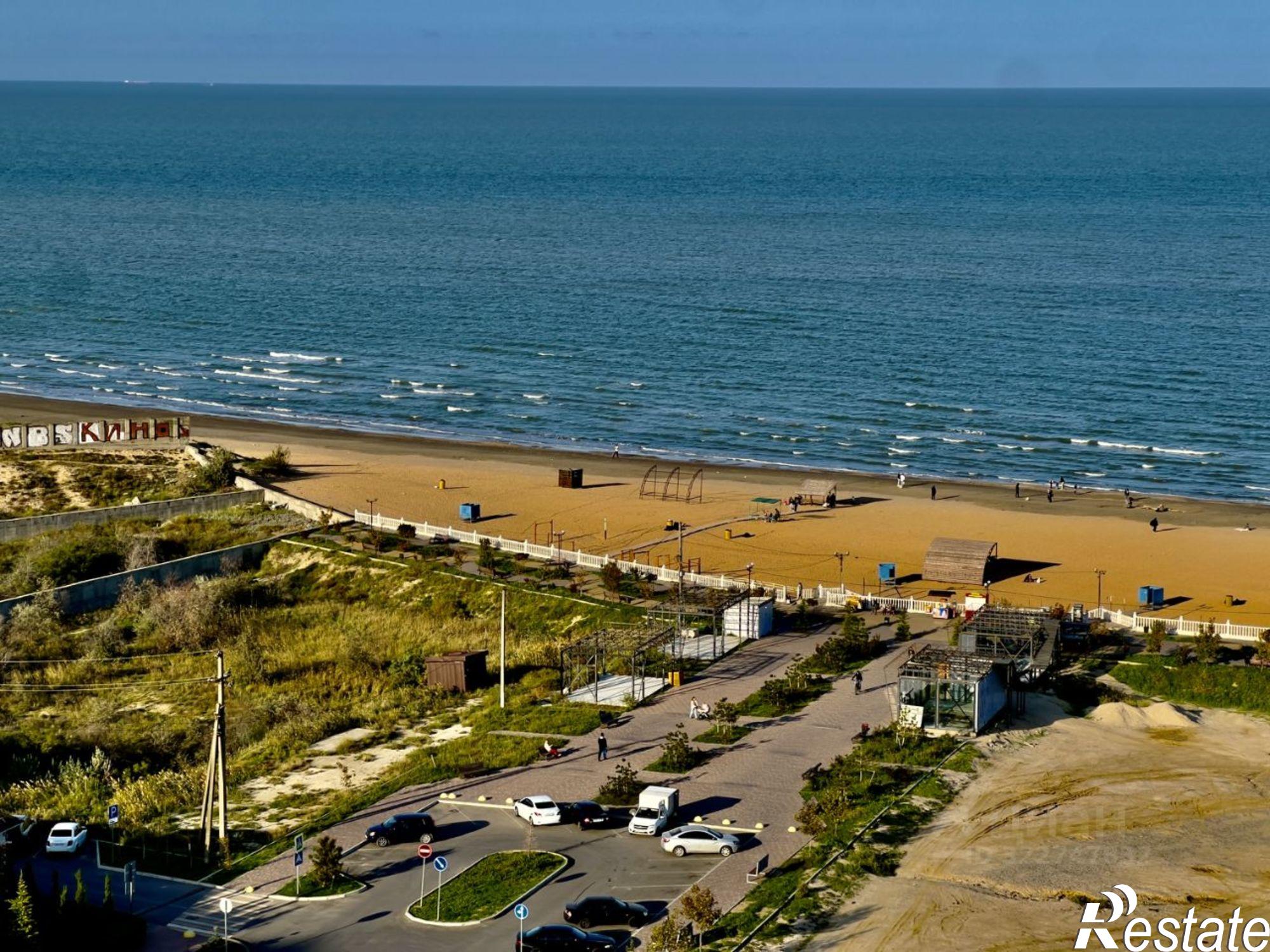 Купить квартиру за 13 500 000 рублей на улица М. Халилова, 44А