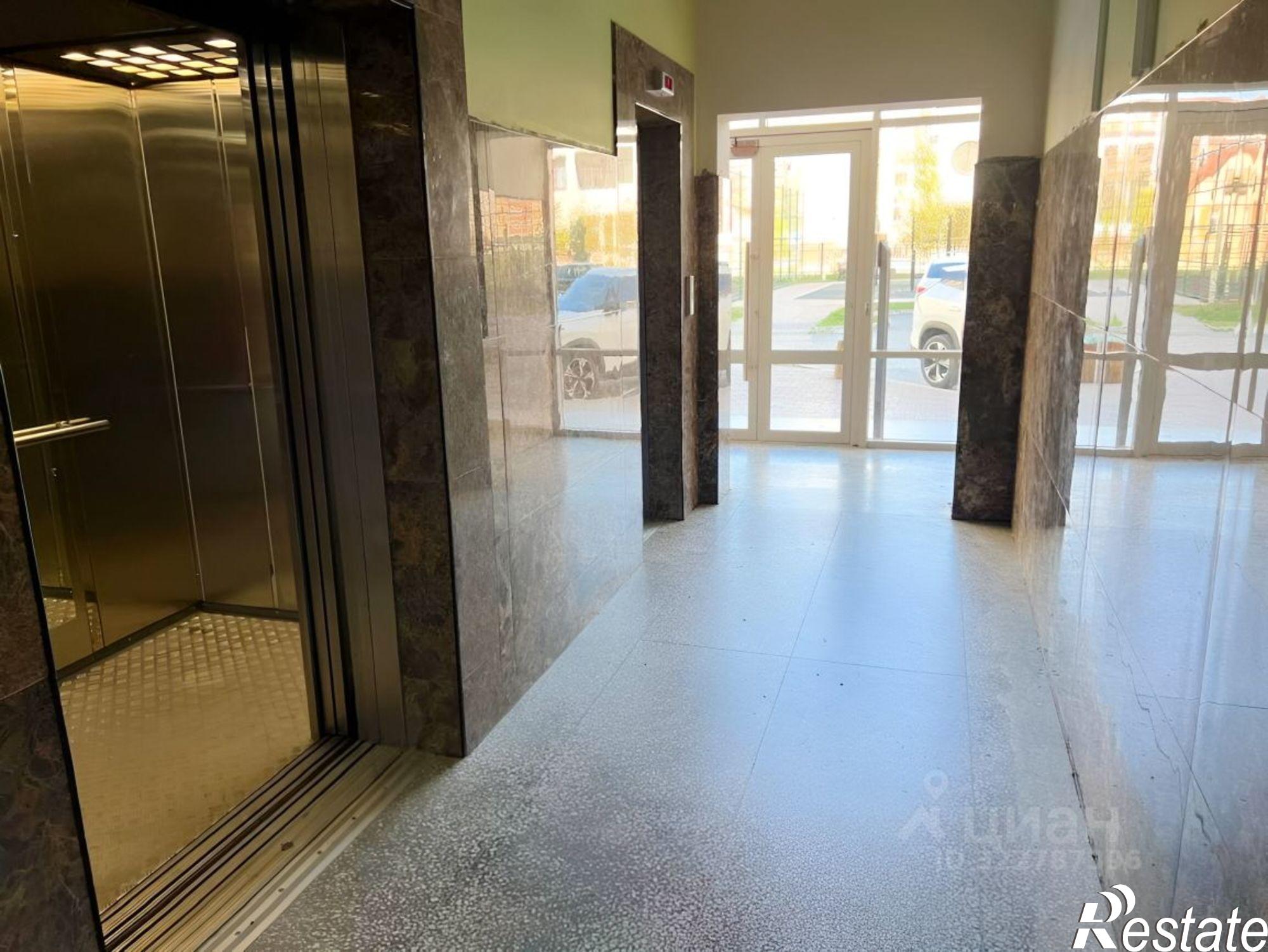 Купить квартиру за 9 300 000 рублей на проспект Омарова, 8