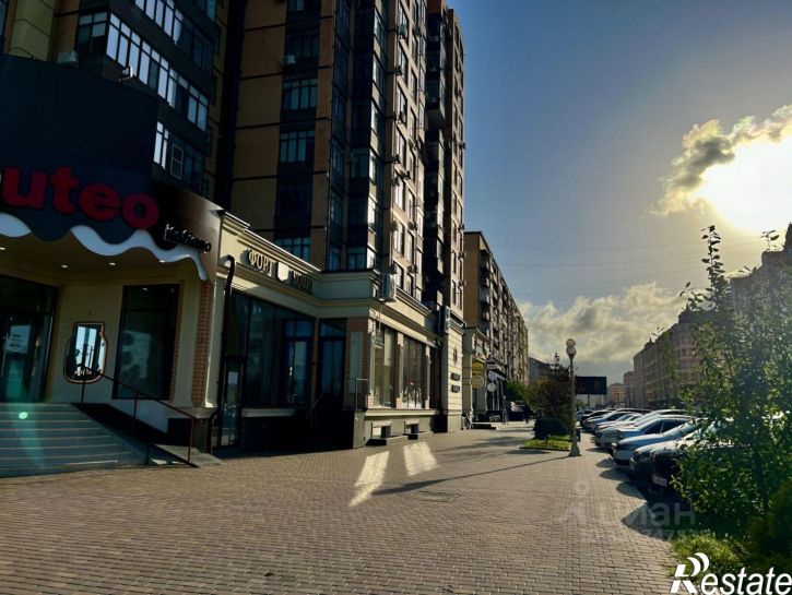 3-комн квартира улица М. Халилова, 44А,  д. 44А