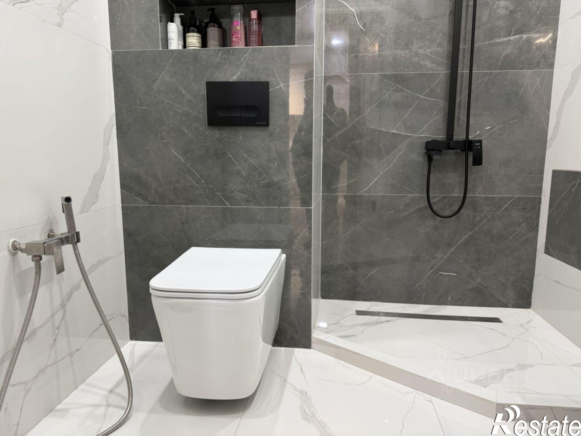 Купить квартиру за 6 800 000 рублей на пр-кт Акулиничева, 28