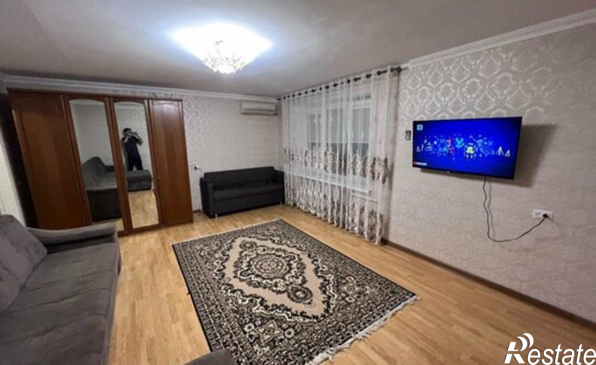 Купить квартиру за 5 800 000 рублей на улица Орджоникидзе, 1А