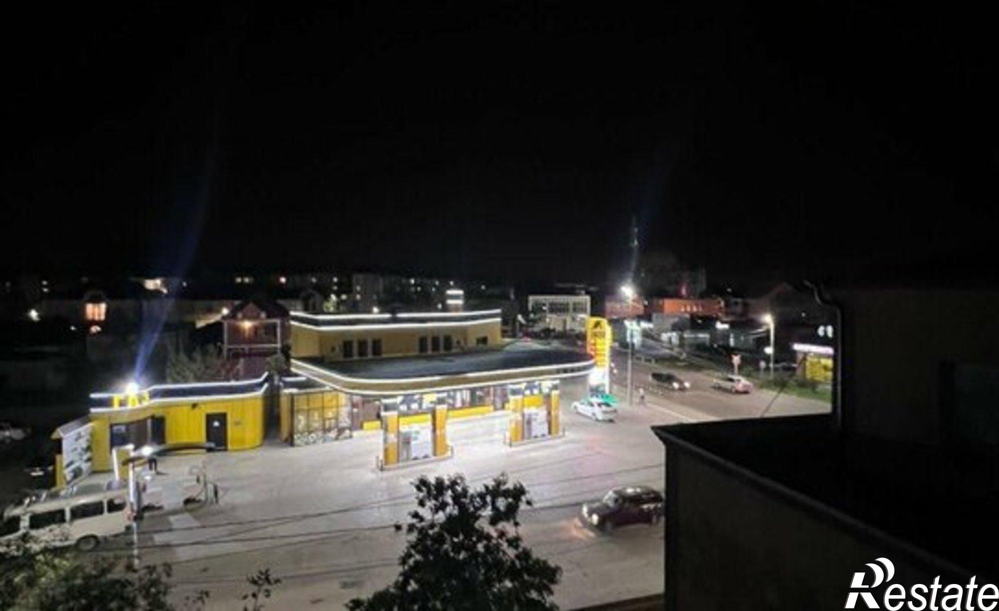 Купить квартиру за 5 800 000 рублей на улица Орджоникидзе, 1А