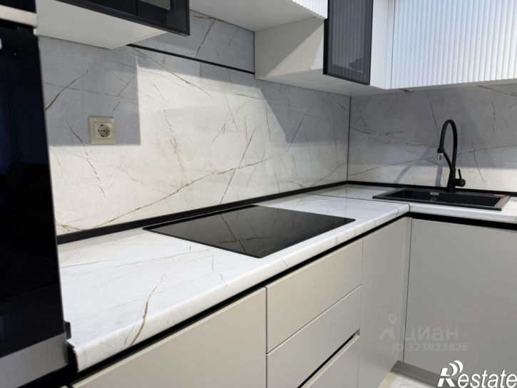 2-комн квартира пр-кт Акулиничева, 28,  д. 28