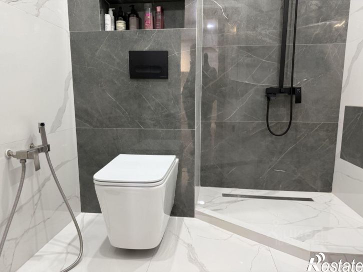 2-комн квартира пр-кт Акулиничева, 28,  д. 28