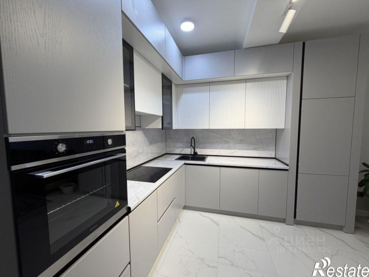 2-комн квартира пр-кт Акулиничева, 28,  д. 28