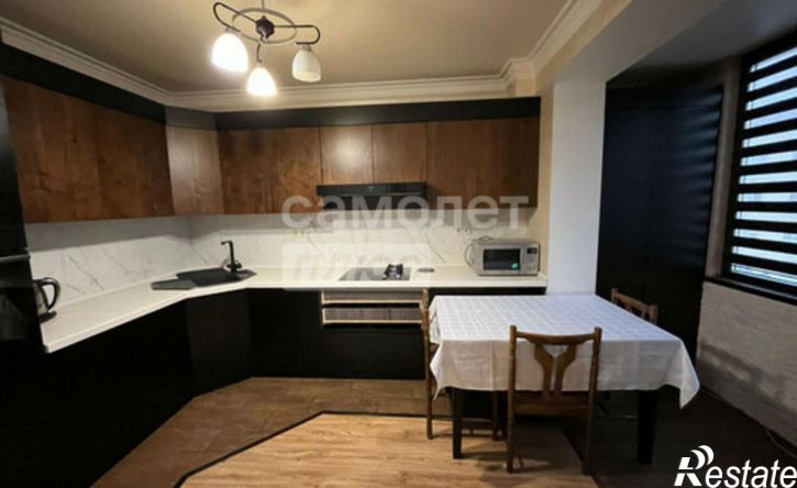 2-комн квартира пр-кт Акулиничева, 5А,  д. 5А