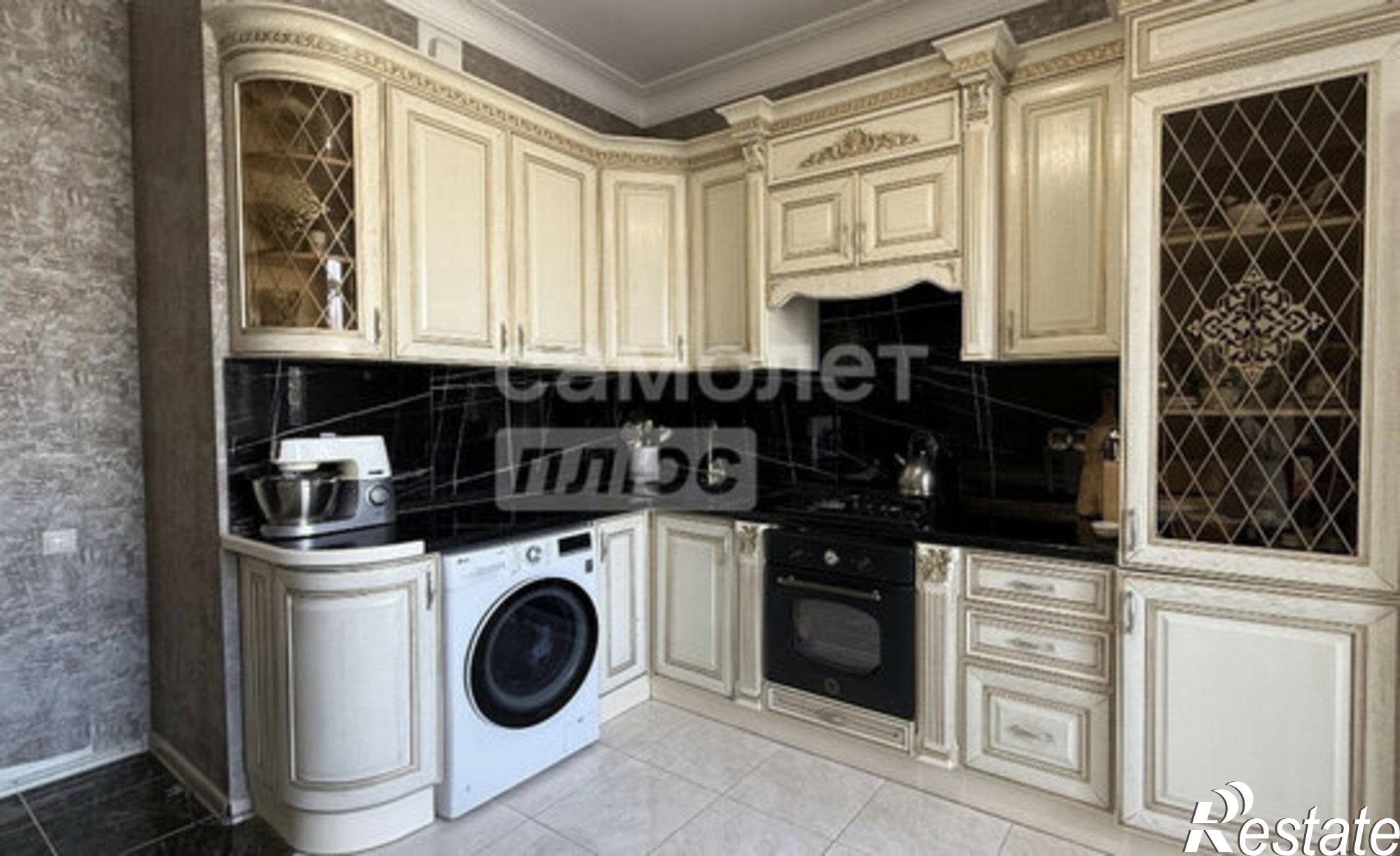 Купить квартиру за 9 700 000 рублей на Молодёжная улица, 2