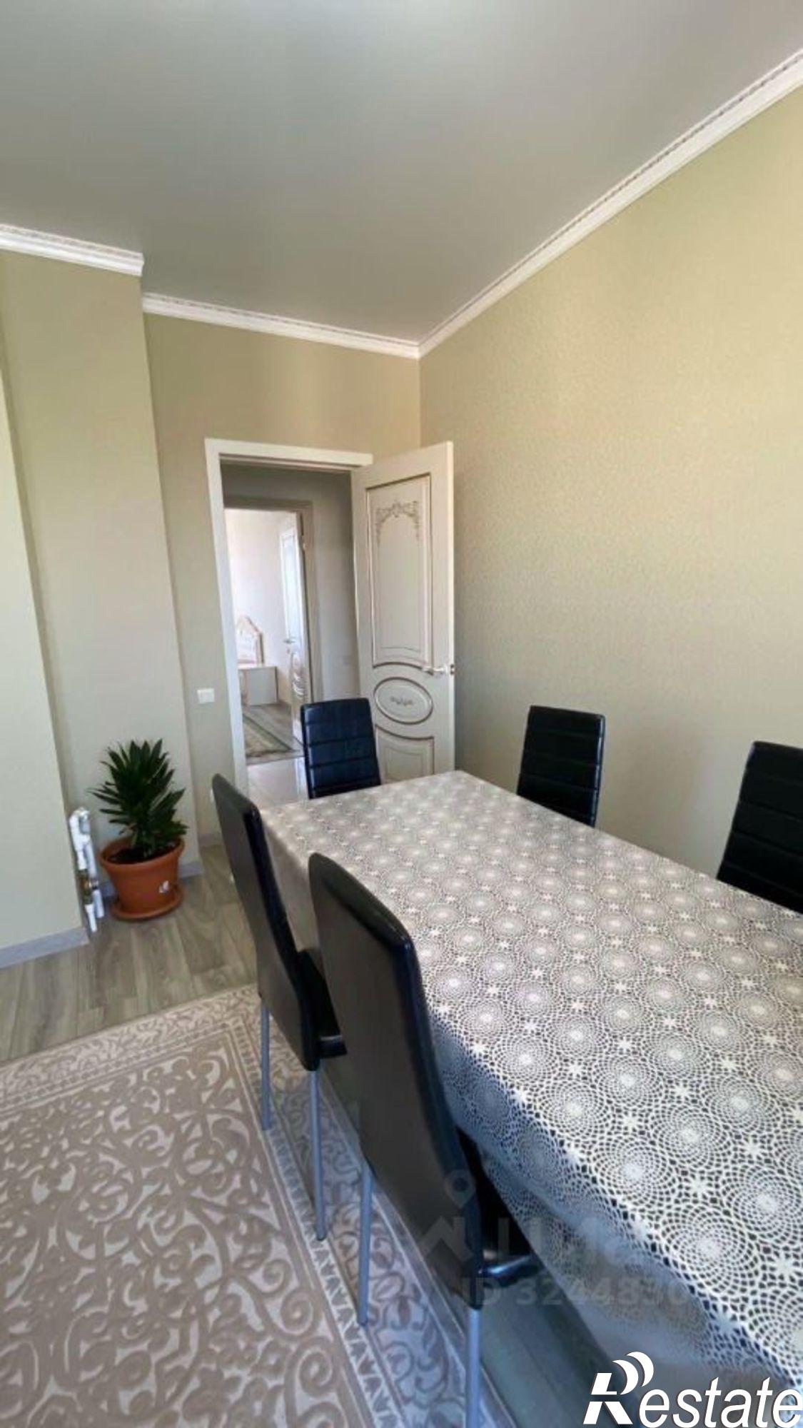 Купить квартиру за 11 000 000 рублей на Молодёжная улица, 2