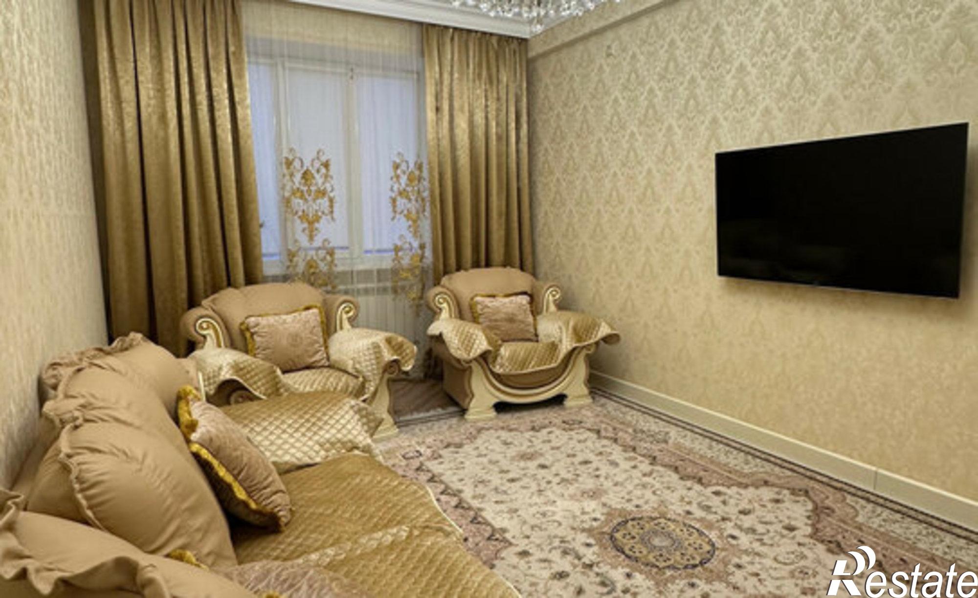 Купить квартиру за 13 500 000 рублей на Приморская улица, 16