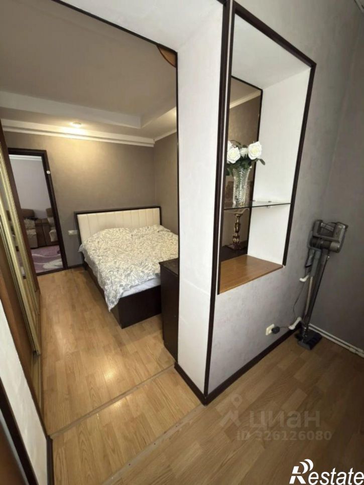 3-комн квартира ул Ленина, 8,  д. 8