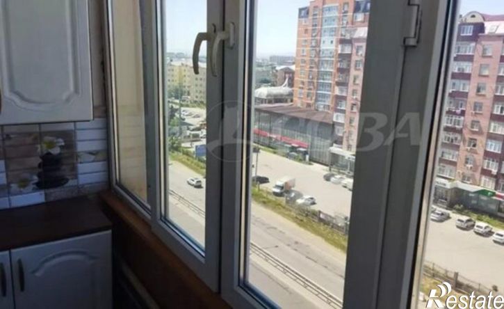 3-комн квартира проспект М. Омарова, 4,  д. 4