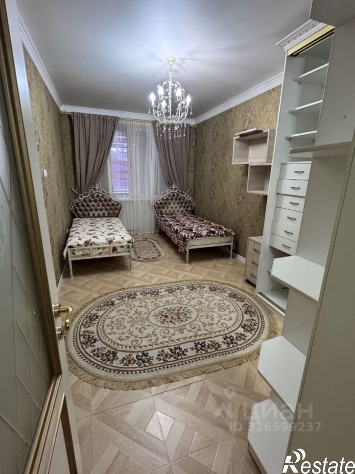 3-комн квартира улица Кирова, 68,  д. 68