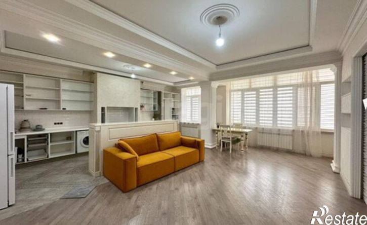 3-комн квартира ул Байрамова, 15В,  д. 15В