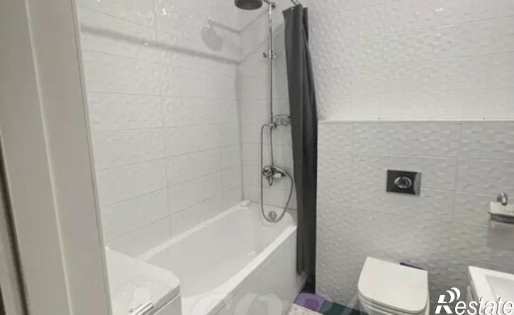 2-комн квартира улица М. Халилова, 48А,  д. 48А