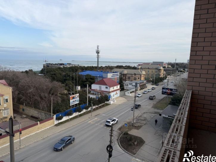 3-комн квартира улица М. Халилова, 22Б,  д. 22Б