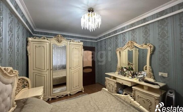 3-комн квартира проспект М. Омарова, 4,  д. 4