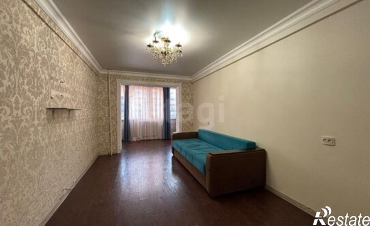 3-комн квартира проспект М. Омарова, 4,  д. 4