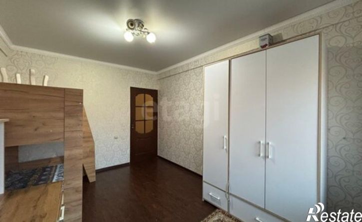 3-комн квартира проспект М. Омарова, 4,  д. 4