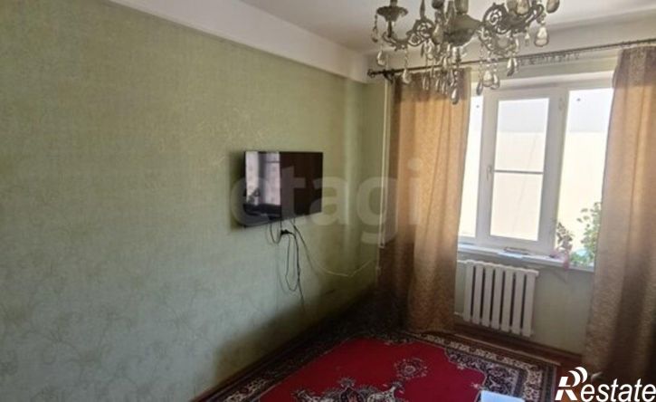 3-комн квартира проспект М. Омарова, 4,  д. 4