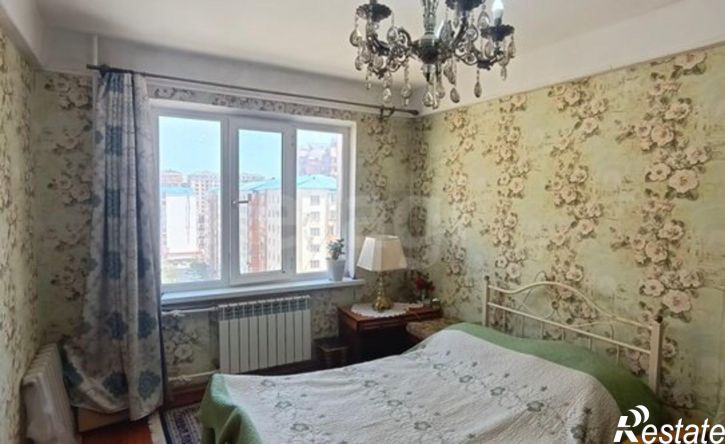 3-комн квартира проспект М. Омарова, 4,  д. 4