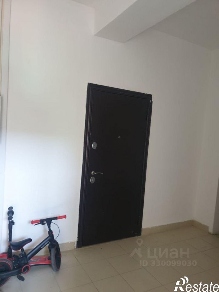 3-комн квартира улица М. Халилова, 22Б,  д. 22Б