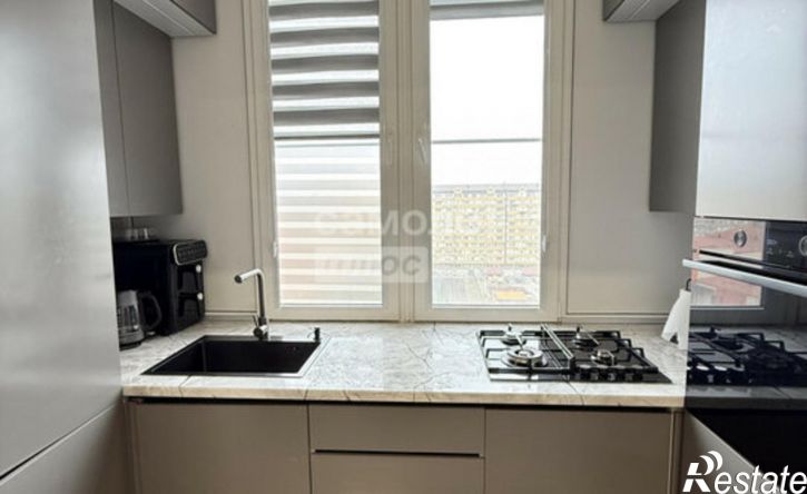 2-комн квартира проспект М. Омарова, 9Б,  д. 9Б