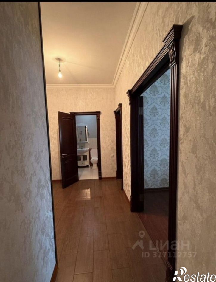 2-комн квартира проспект М. Омарова, 1Б,  д. 1Б
