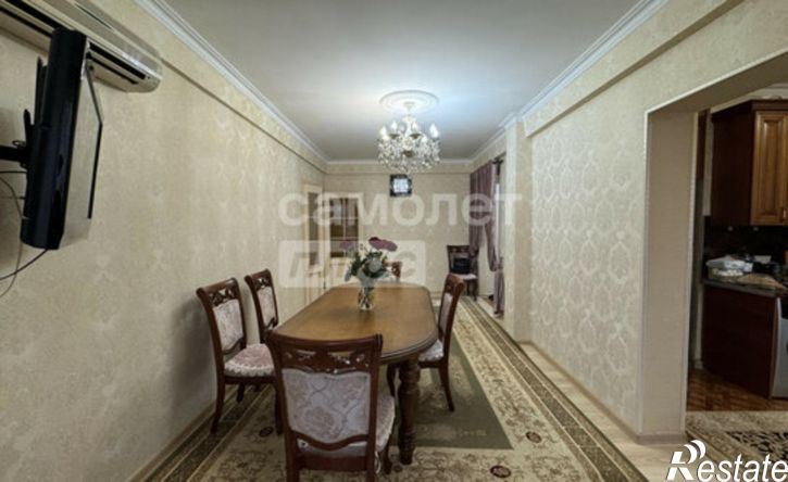 4-комн квартира улица Ленина, 33,  д. 33