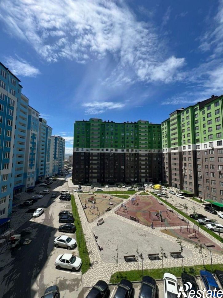 2-комн квартира улица Каспийское шоссе, 17Г,  д. 17Г