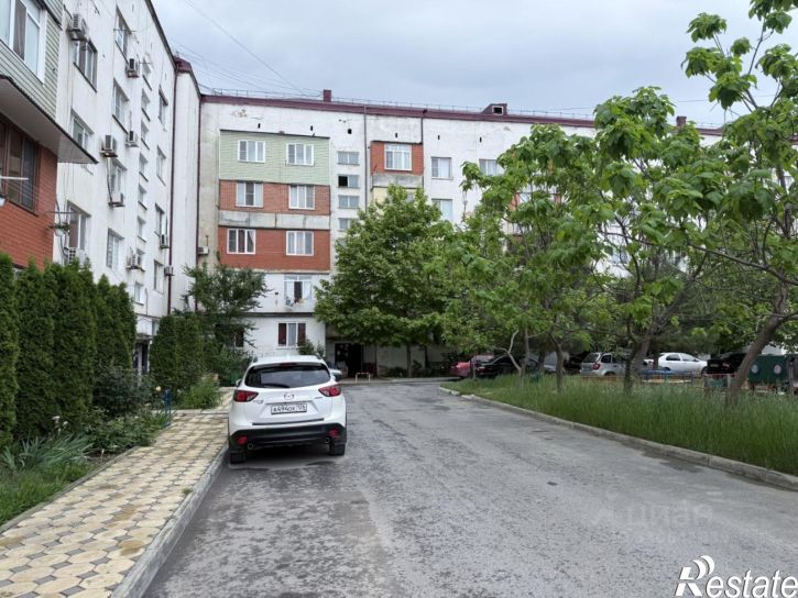 2-комн квартира улица Бульвар Абдуллаева, 1,  д. 1