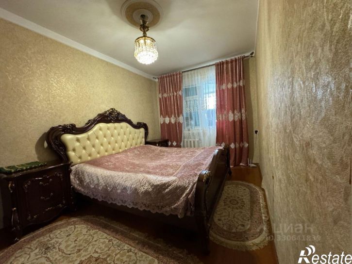2-комн квартира улица Бульвар Абдуллаева, 1,  д. 1