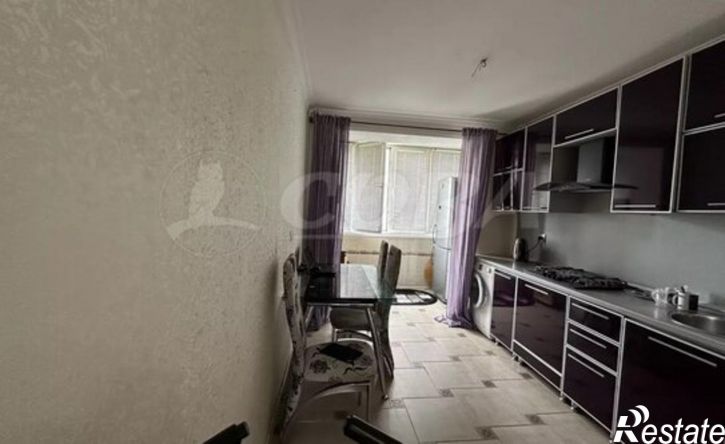 2-комн квартира улица Кирова, 62,  д. 62
