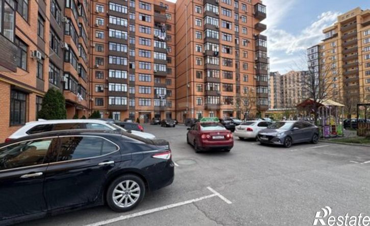 2-комн квартира улица М. Халилова, 48Б,  д. 48Б