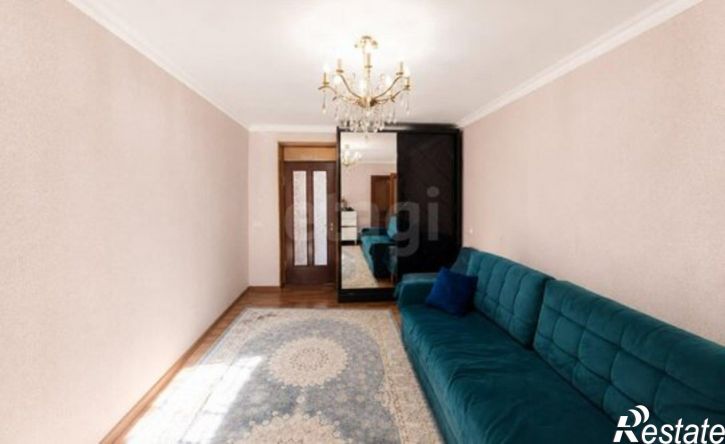 4-комн квартира улица Хизроева, 12,  д. 12