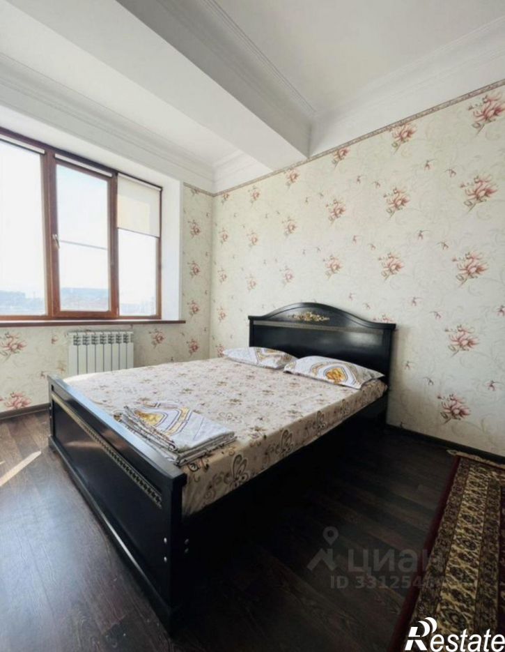 2-комн квартира улица Абдулманапова, 6Б,  д. 6Б