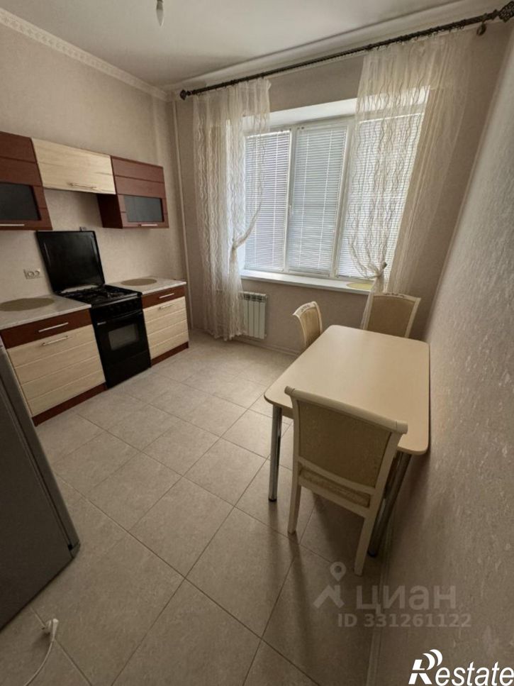 2-комн квартира улица Байрамова, 67А,  д. 67А