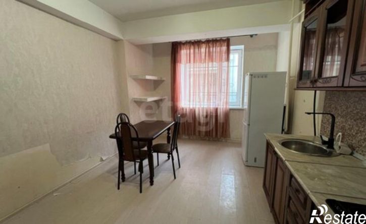 2-комн квартира улица Магомедали Магомеджановa, 13В,  д. 13В
