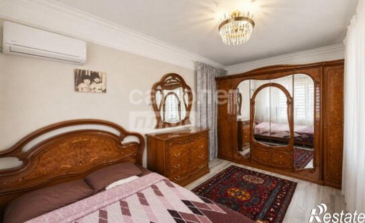 3-комн квартира проспект Акулиничева, 12,  д. 12