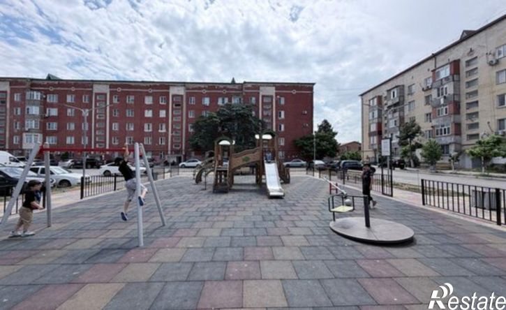 2-комн квартира ул Кирова, 66,  д. 66