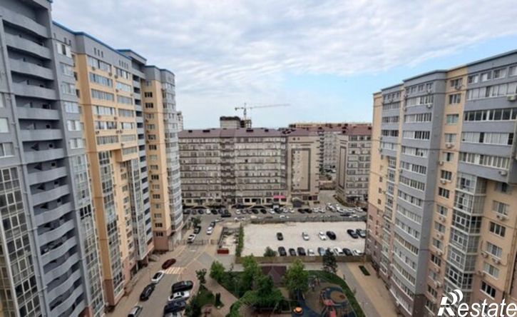 3-комн квартира Молодёжная улица, 4А