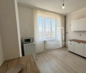 1-комн, 53кв м, этаж 4/5 ул 8 марта, 35