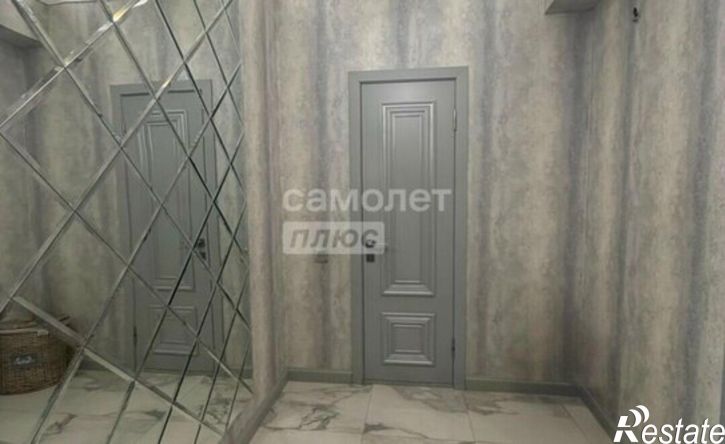 3-комн квартира пр-кт М.Омарова, 1А,  д. 1А