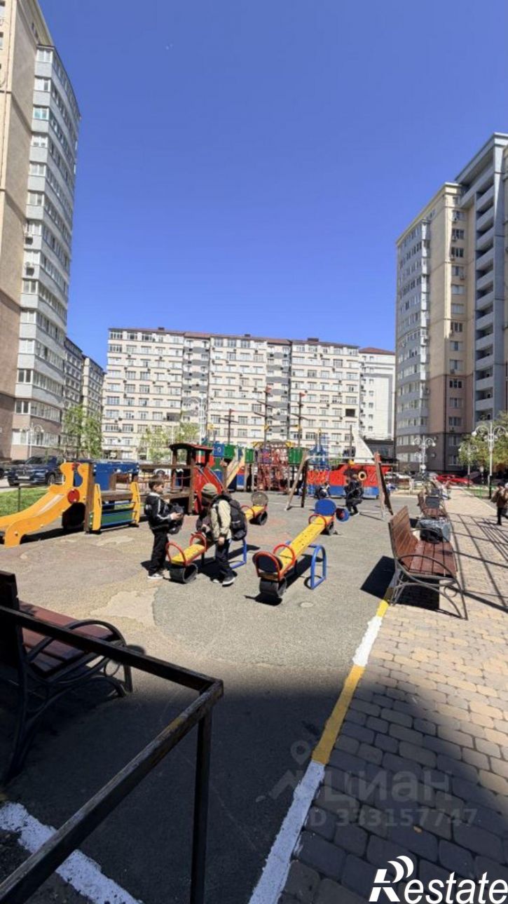 2-комн квартира ул Молодёжная, 4,  д. 4
